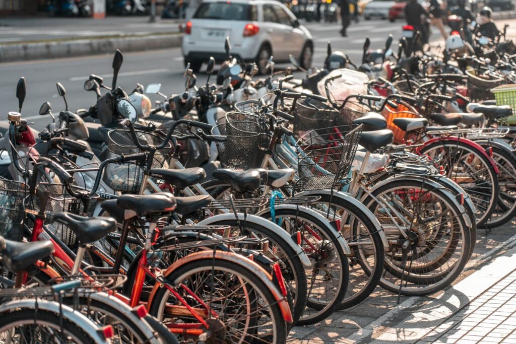 city bicycle commute